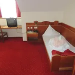 Silvia 3*