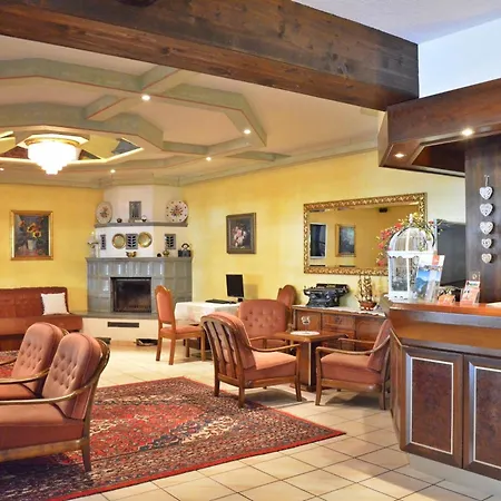 Silvia Hotel 3*