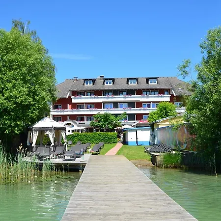 Silvia St. Kanzian am Klopeiner See